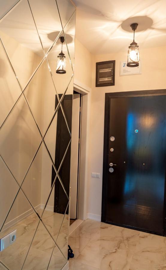 Entire Flat With City Skyline View - Two Bedrooms Batumi Exterior foto